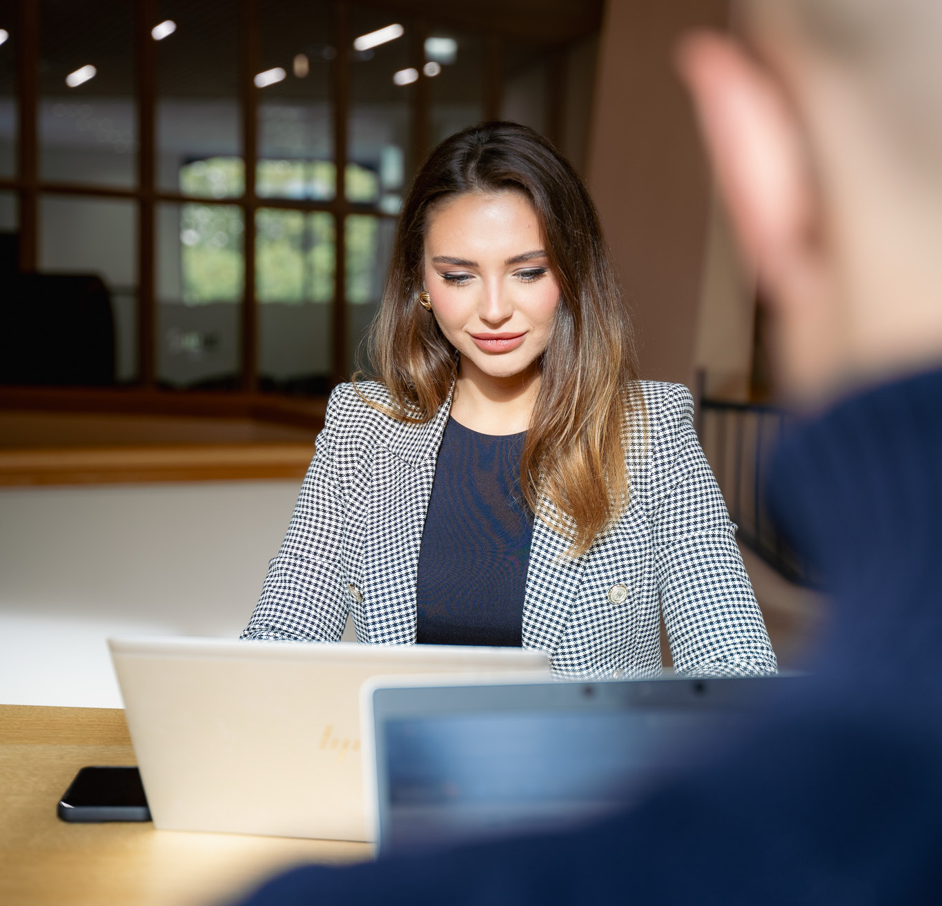 Tech recruiter dedicated to the client